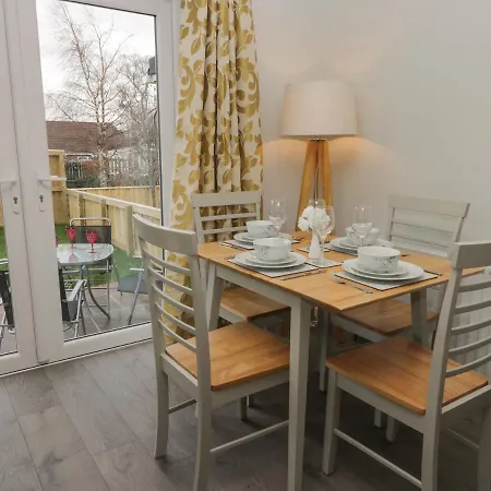 Araucaria House * וויטבי